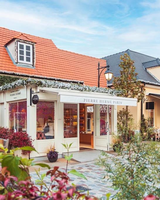Appartement Wakandais-proche Disney, parking&wifi Montévrain Extérieur photo